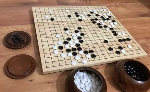 圍棋的規(guī)則和玩法，9步讓你學(xué)會圍棋，小白看過來